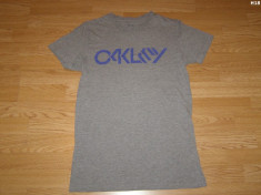 tricou pentru barbati de la oakley marime M foto