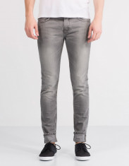 BLUGI BARBATI SLIM FIT PULL AND BEAR ORIGINALI NOU CALITATE GARANTATA ! B 122 foto