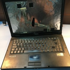 DEZMEMBREZ LAPTOP FUJITSU AMILO LA1703 DEFECT