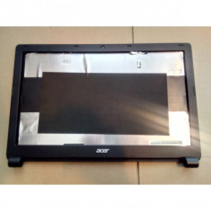 Rama - bezzel capac lcd laptop Acer Aspire E1-522 foto