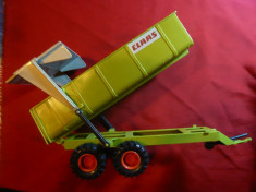 Jucarie- Remorca Auto marca Claas -Dickie Toys Germania , prod. China L= 28 cm foto