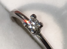 Inel diamant impecabil - aur alb 14 kt - briliant 0.09 kt - culoare J foto
