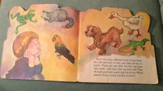 PETS, carte in limba engleza, pentru copii, A golden Shape Book 1977 USA foto