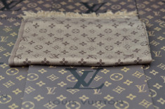 Esarfa Louis Vuitton foto