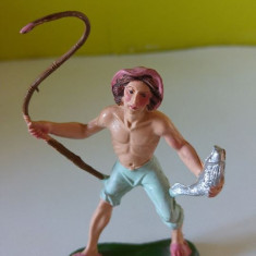 Lot 2 figurine: baiat (cioban, taran)+ pescar, made in Italy, 9.5-10 cm