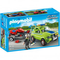 Om cu masina de tuns iarba Playmobil foto