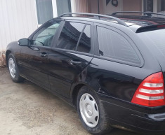 Vand Mercedes C class sau schimb foto