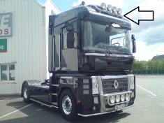 Bullbar/Bara Proiectoare Inox Grila Partea Inferioara Renault Magnum foto