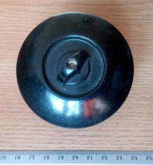 INTRERUPATOR VECHI CIRCULAR , DIN EBONITA - NEFOLOSIT foto