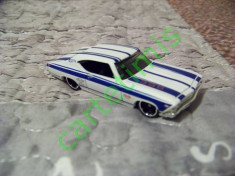 Hot Wheels 1:64 &amp;#039;69 Chevelle SS 396 TM GM foto