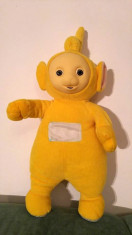 (M) Jucarie plus Personaj Teletubbies, Laa Laa (galben), 50cm cu antenuta cu tot foto