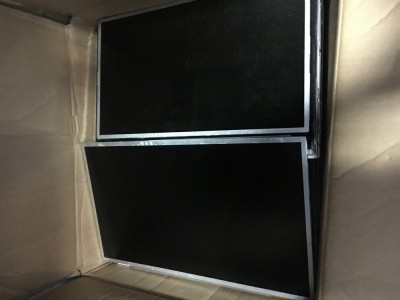DISPLAY LAPTOP DEFECT (LED) foto