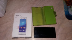 vand telefon sony m4 aqua foto