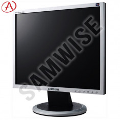 Monitor LCD Samsung 19&amp;quot; SyncMaster 940N, 1280x1024, 8ms, VGA, Cabluri, GARANTIE! foto