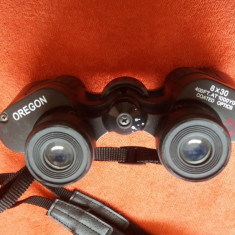 BINOCLU OREGON 8 X 30 ,COATED OPTICS , STARE FOARTE BUNA .