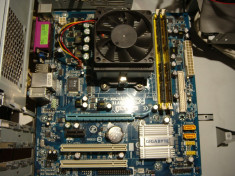 Placa de baza Am2 Gigabyte GA-M61PME-S2 +2gb ddr2 + procesor sempron 3400+cooler foto