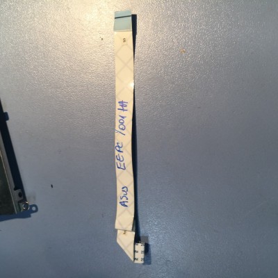 CONECTOR FISA PLACA BAZA ASUS 1001HA foto