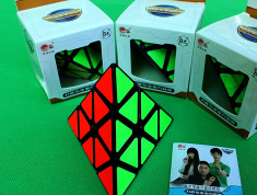 Profesional Cyclone Boys Pyraminx - Cub Rubik foto