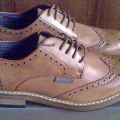 Pantofi Ben Sherman Triumph stil Brogue 40EU