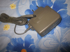 Incarcator original Nintendo Ds model USG-002 EUR 5.2 V 450mA foto