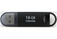 Pendrive, 16GB, USB 3.0, 70/10 MB/sec, TOSHIBA &amp;quot;SUZAKU&amp;quot;, negru foto
