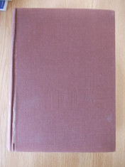 MIC DICTIONAR ENCICLOPEDIC, editia a III-a, 1986, contine 1909 pagini +planse foto