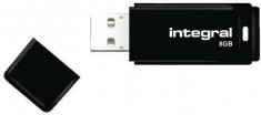 Integral USB 8GB Black, USB 2.0 with removable cap foto