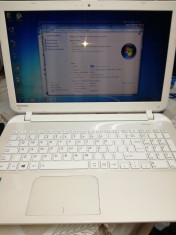 Laptop Toshiba Satellite L50-b-1k2 intel core i5 foto