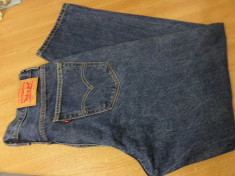 Jeans Levi&amp;#039;s 560 Comfort Fit (34x32) foto