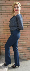 Pantalon modern, bleumarin, masura mare, din material usor elastic (Culoare: BLEUMARIN, Marime: 42) foto