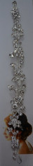 Agrafa eleganta din cristale argintii luciase, in forma de coronita (Culoare: ARGINTIU) foto