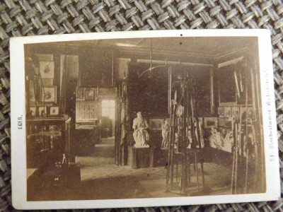 Fotografie din anii 1880.Interiorul unei cladiri din Eger,Ungaria.Reducere! foto