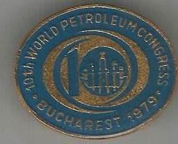 insigna-World Petroleum Congres-Bucharest 1977 foto
