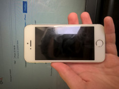 IPhone 5S 16GB Silver 10/10 foto