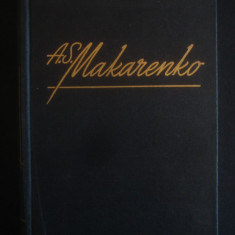 A. S. Makarenko - Povestiri si schite, Articole despre literatura, Corespondenta