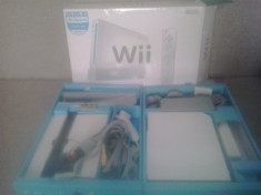 Consola Nintendo Wii - Pachet complet cu Wii remote si nunchuck foto