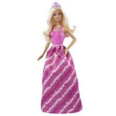 Papusa Barbie Printesa la petrecere - Rochie roz cu flori foto