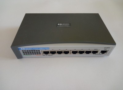 Switch HP ProCurve 8 porturi J4091A (945) foto