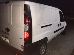 Fiat Doblo Maxi 2009 foto