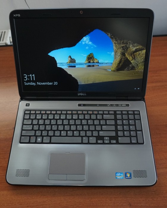 Laptop Dell Xps l702x, i7 quad core, 8gb RAM 2x128 SSD 17inch foto mare Laptop Dell Xps l702x, i7 quad core, 8gb RAM 2x128 SSD 17inch foto mare
