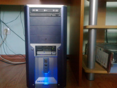 PC Davio Intel Celeron dual-core E3200 2.40ghz,2gb ddr2/1gb ddr3,150Gb,DVD-RW foto