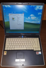 Laptop Fujitsu Siemens Amilo Pro V7010, Intel Celeron CPU 2.53GHz foto
