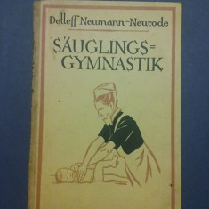 Sauglings gymnastik - Detleff Neumann Neurode / R3P4F