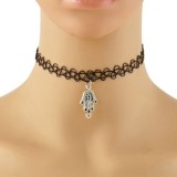 Cumpara ieftin Pandantiv / Choker - Vintage / Retro / Punk Style - HAMSA HAND