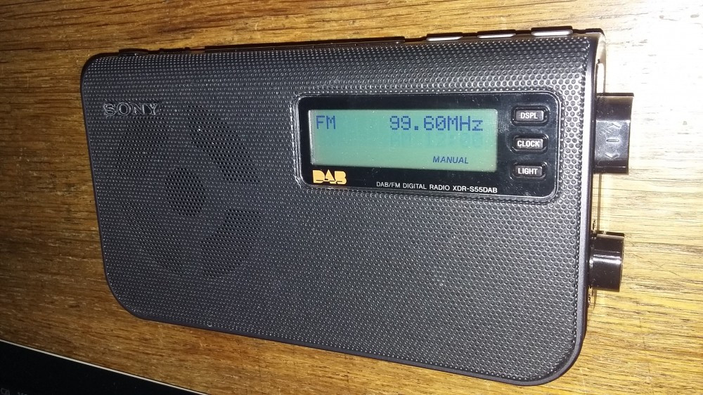 RADIO SONY XDR-S55 DAB/FM DIGITAL .FUNCTIONEAZA . | Okazii.ro
