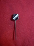 Insigna veche Fotbal SBTC Ungaria ,metal si email , h= 1 cm