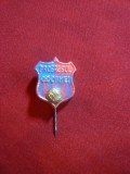 Insigna veche Fotbal Progresul Odorhei , plastic , h= 1,9 cm