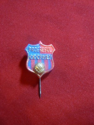 Insigna veche Fotbal Progresul Odorhei , plastic , h= 1,9 cm foto