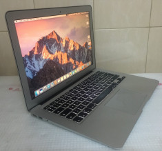 MacBook Air 13&amp;quot; Mid 2011 Intel i5-2557M 1,7GHz, 4GB DDR3, SSD 128GB foto