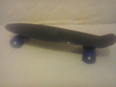Penny Board - Pennyboard - 22 inch - Deck Negru - Roti Albastre foto
